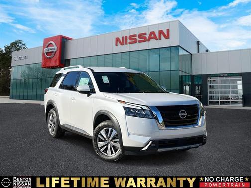 2025 Nissan Pathfinder SL FWD