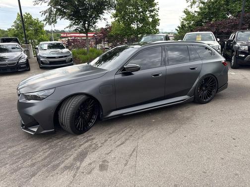 Frozen Deep Grey Metallic 2025 BMW M5 Base