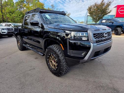 Super Black 2026 Nissan Frontier SV