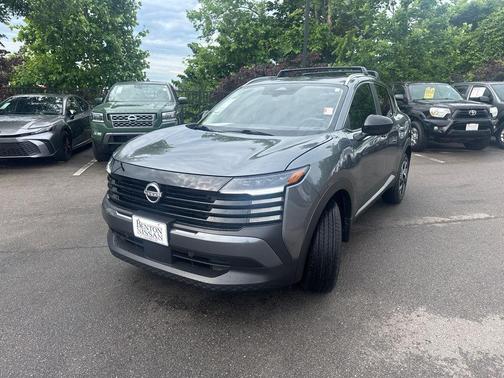 Gun Metallic 2026 Nissan Kicks SV