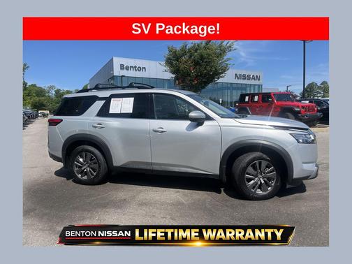 Brilliant Silver Metallic 2022 Nissan Pathfinder SV 2WD
