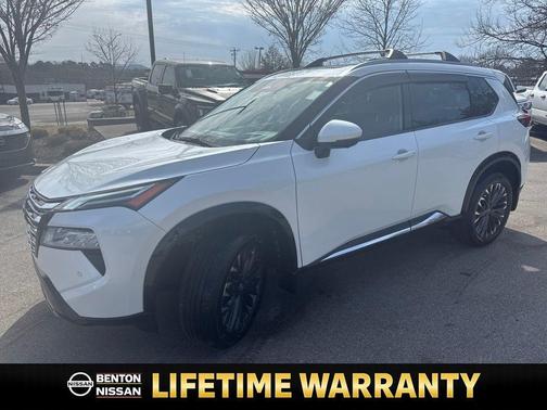 2025 Nissan Rogue Platinum