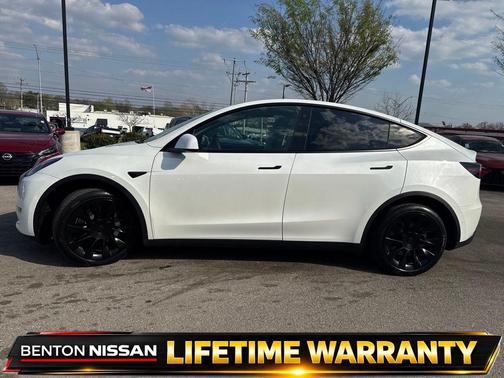 Pearl White Multi-Coat 2021 Tesla Model Y Long Range Dual Motor All-Wheel Drive
