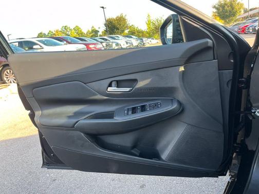 Super Black 2027 Nissan Sentra SV