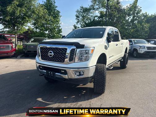 Glacier White 2018 Nissan Titan XD S