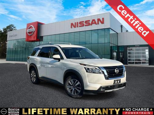 2023 Nissan Pathfinder SL 4WD