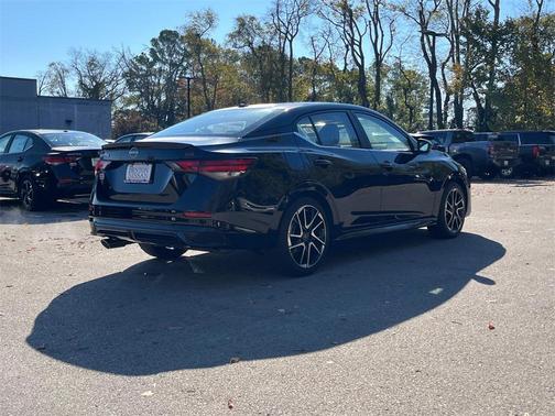 2025 Nissan Sentra SR