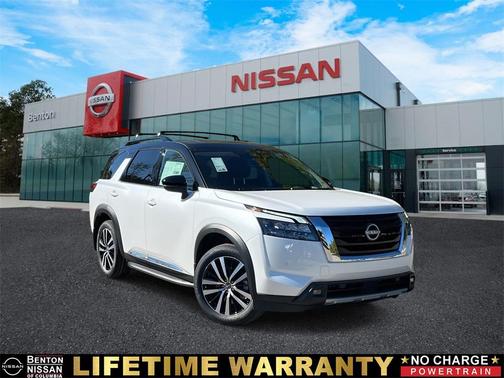 2025 Nissan Pathfinder Platinum FWD