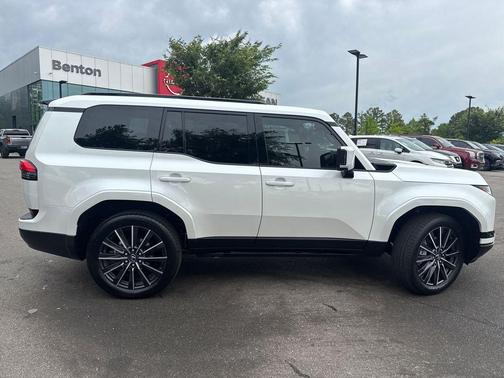 Eminent White Pearl 2026 Lexus GX 550 Luxury+