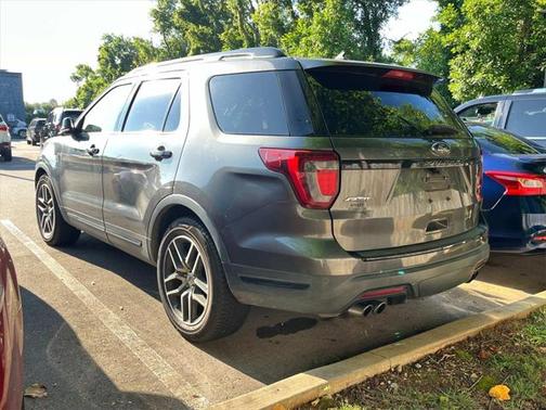 2018 Ford Explorer Sport