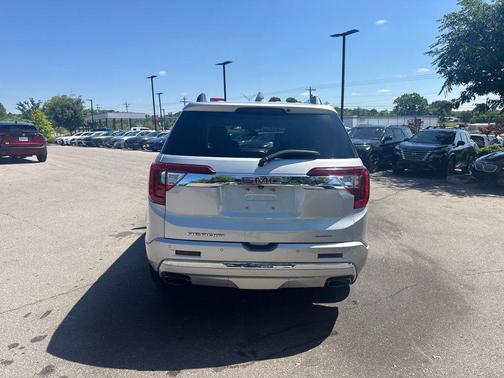 Quicksilver Metallic 2020 GMC Acadia Denali