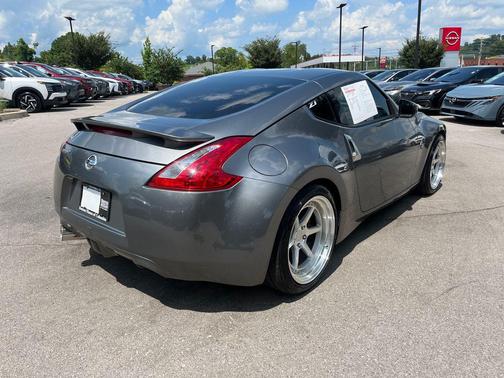 Gun Metallic 2011 Nissan 370Z Base