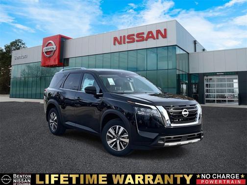 2025 Nissan Pathfinder SL FWD