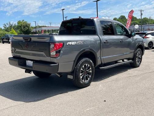 2024 Nissan Titan PRO-4X