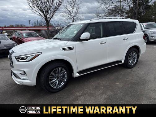 2024 INFINITI QX80 Luxe