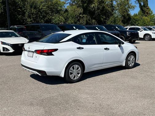 2025 Nissan Versa 1.6 S
