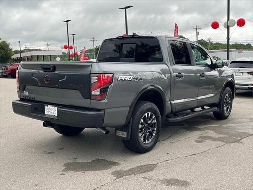 2024 Nissan Titan PRO-4X