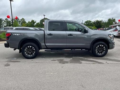 2024 Nissan Titan PRO-4X