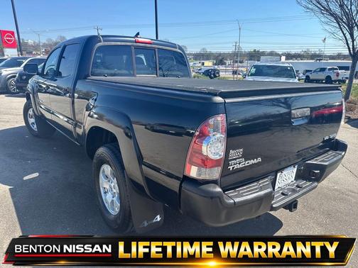 Black 2015 Toyota Tacoma Base