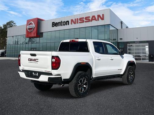 2024 GMC Canyon AT4X