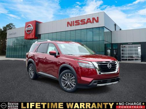 2025 Nissan Pathfinder SL FWD