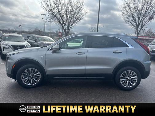 2024 Cadillac XT4 Premium Luxury