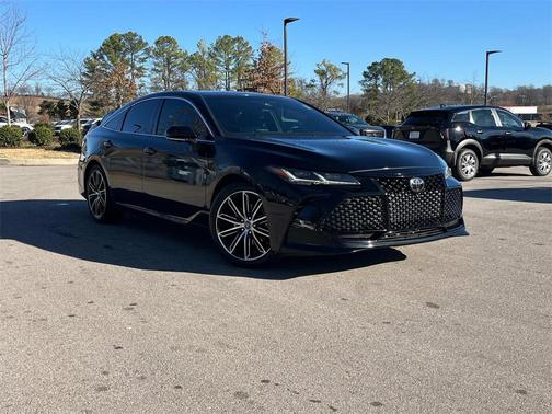 2019 Toyota Avalon Touring