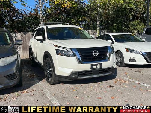 2024 Nissan Pathfinder Platinum FWD