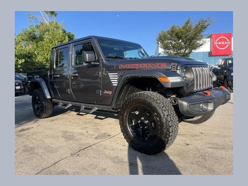 Granite Crystal Metallic Clearcoat 2020 Jeep Gladiator Mojave 4x4