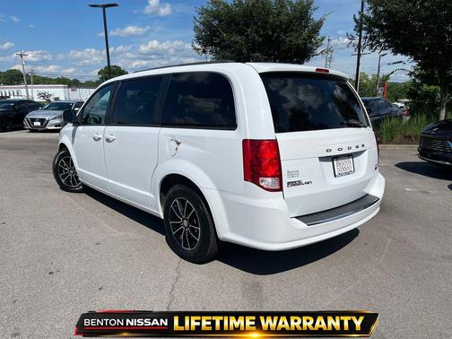 White Knuckle Clearcoat 2019 Dodge Grand Caravan GT