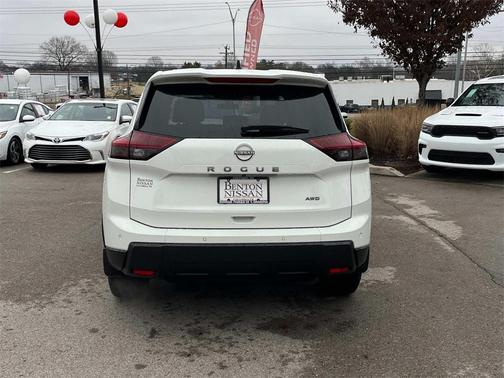 2025 Nissan Rogue S