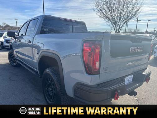2024 GMC Sierra 1500 AT4X