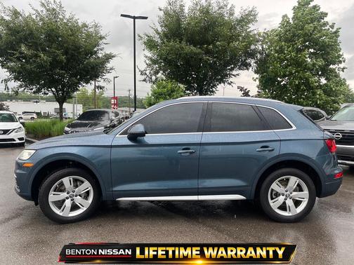 Blue Metallic 2018 Audi Q5 2.0T Tech Premium