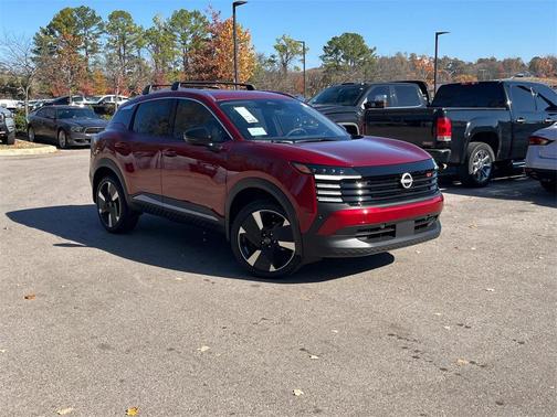 2026 Nissan Kicks SR