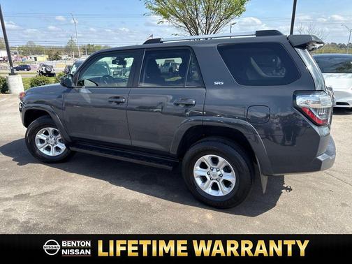 Ice Cap 2024 Toyota 4Runner SR5