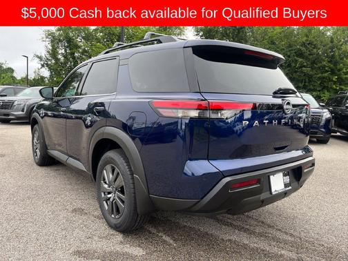 Deep Ocean Blue Pearl 2026 Nissan Pathfinder SV