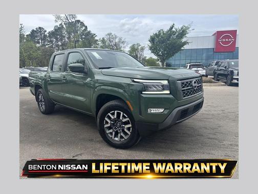 2024 Nissan Frontier SL