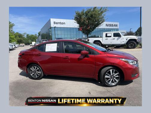 Scarlet Ember Tintcoat 2025 Nissan Versa 1.6 SV