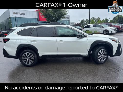 Crystal White Pearl 2023 Subaru Outback Premium