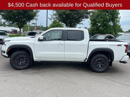 Glacier White 2026 Nissan Frontier PRO-4X