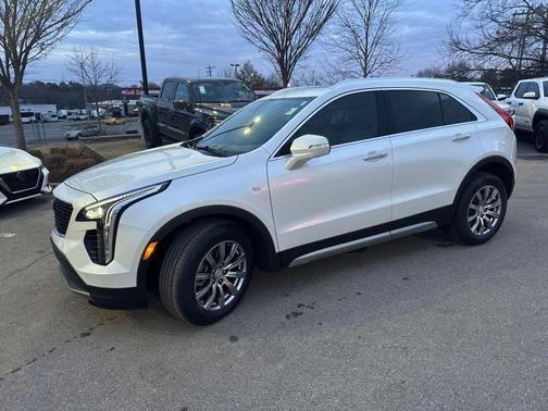 2022 Cadillac XT4 Premium Luxury