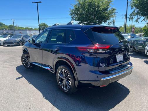 Deep Ocean Blue Pearl 2026 Nissan Rogue Platinum