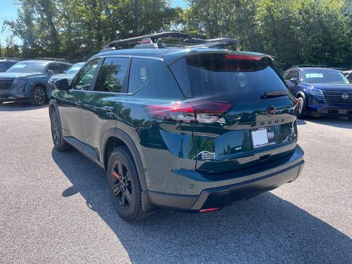 Obsidian Green 2026 Nissan Rogue Rock Creek