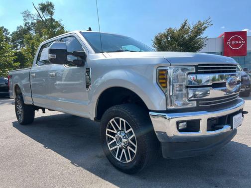 Ingot Silver 2019 Ford F-250 Lariat