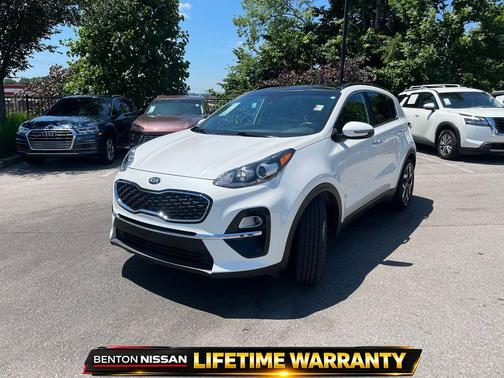 Snow White Pearl 2022 Kia Sportage EX