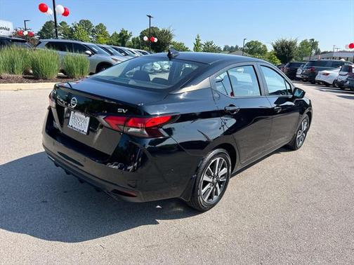 2022 Nissan Versa 1.6 SV