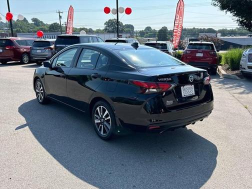 2022 Nissan Versa 1.6 SV
