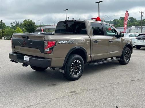 2024 Nissan Titan PRO-4X