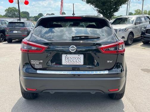 2020 Nissan Rogue Sport SV