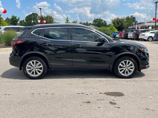 2020 Nissan Rogue Sport SV